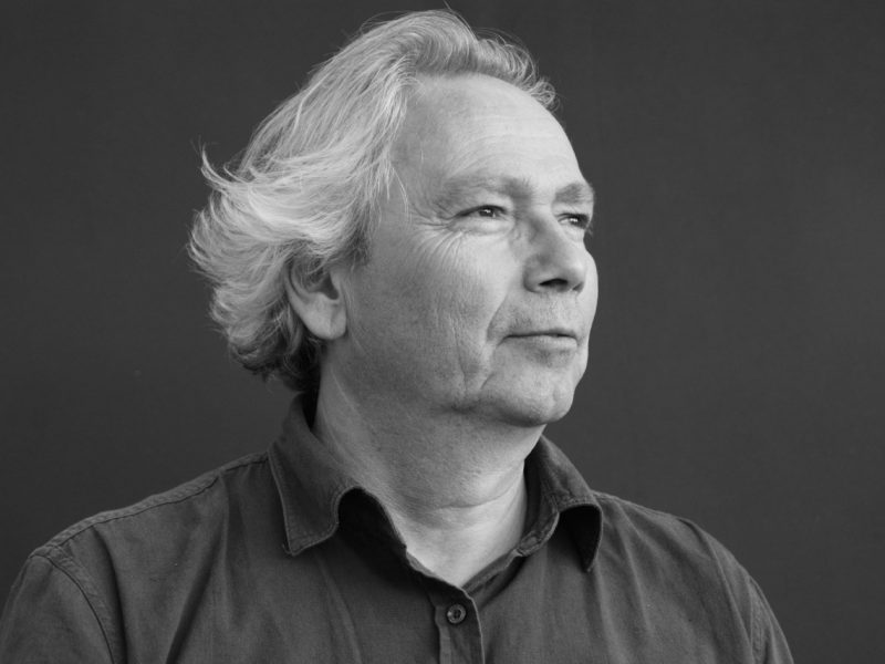 Zigzags de cordes et piano-pivert avec Court-circuit